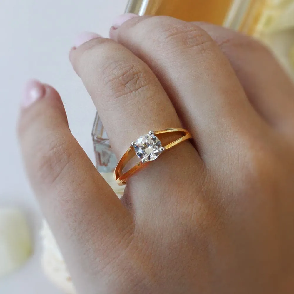 Aphrodite Solitaire Ring