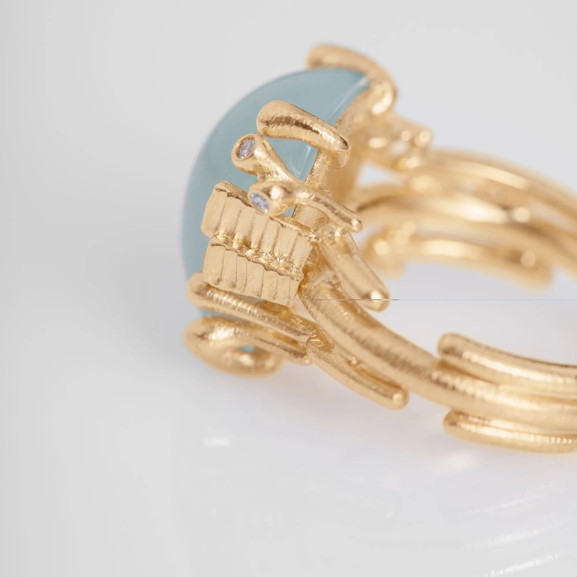 BoHo Medium 18K Gold Ring w. Diamonds & Aquamarine