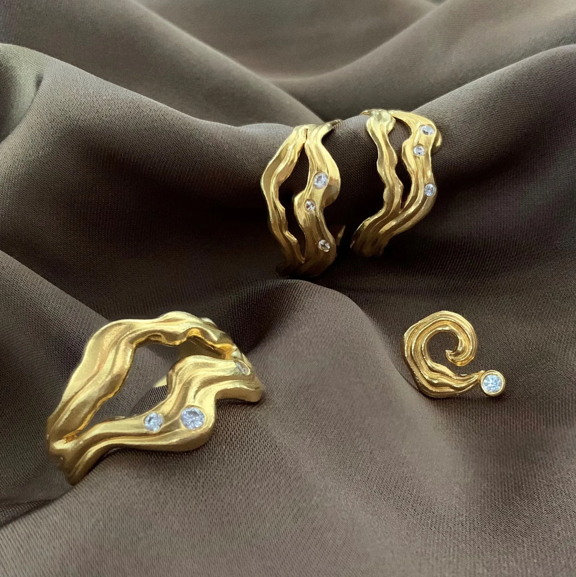 Cassiopeia Gold Plated Ring w. Zirconia
