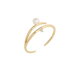 Cosmo Perseus 18K Gold Ring w. Pearl & Diamond