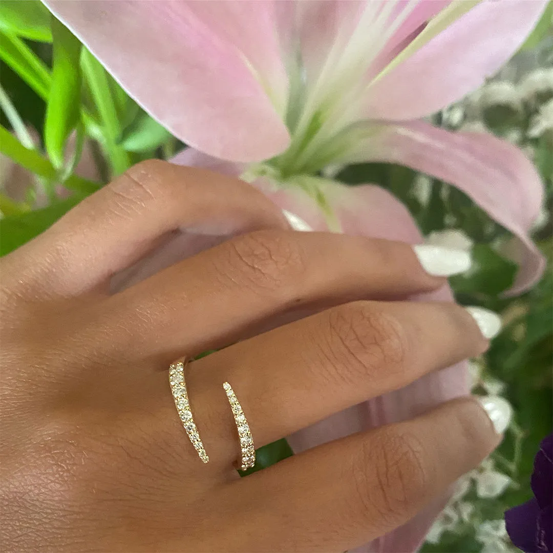 Forever and Always 18K White Gold Ring w. Diamonds