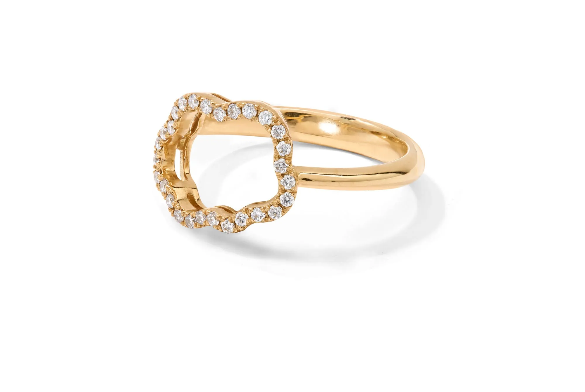 Golden Cloud 18K Gold Ring w. Diamonds