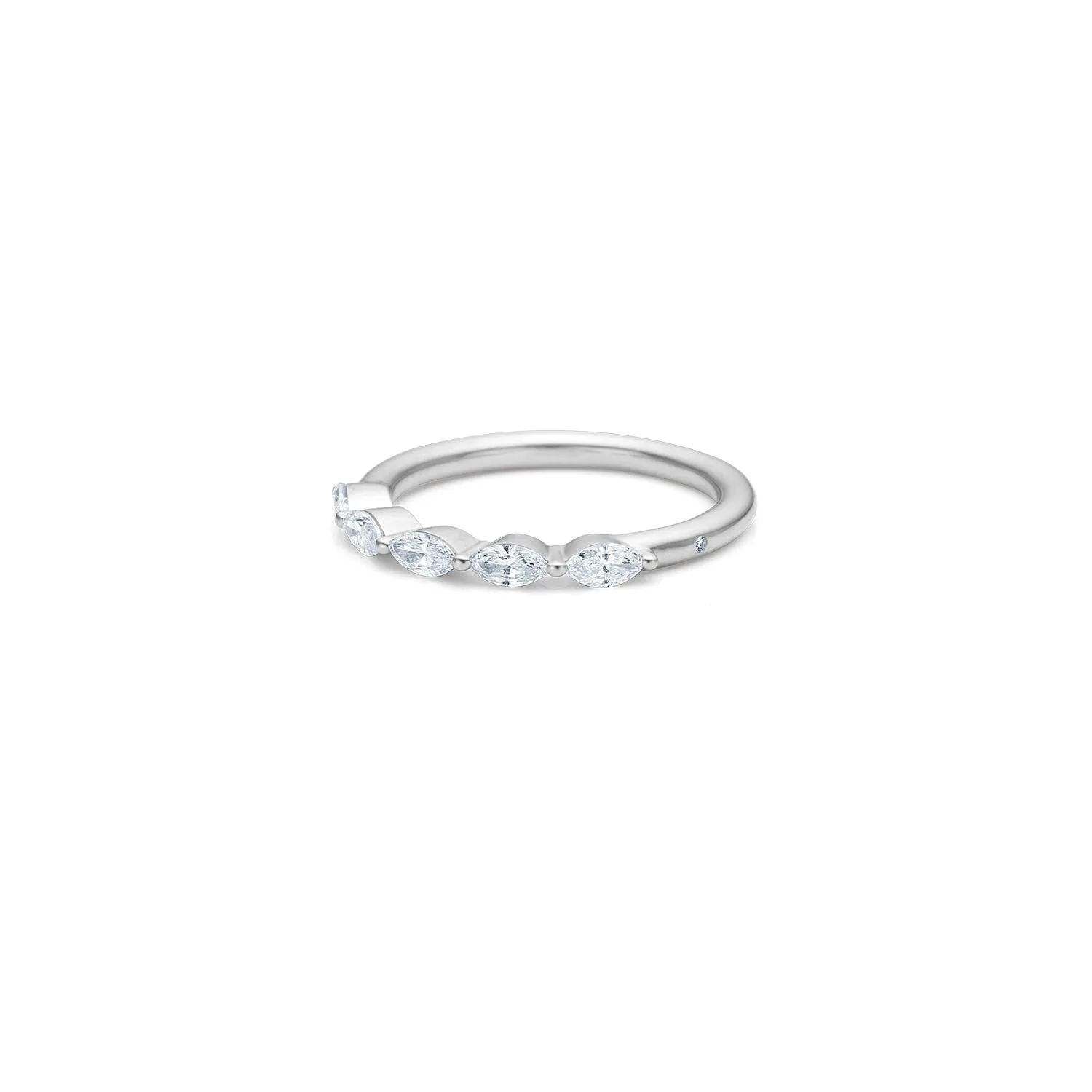 Her Love 18K Whitegold Ring w. Diamonds