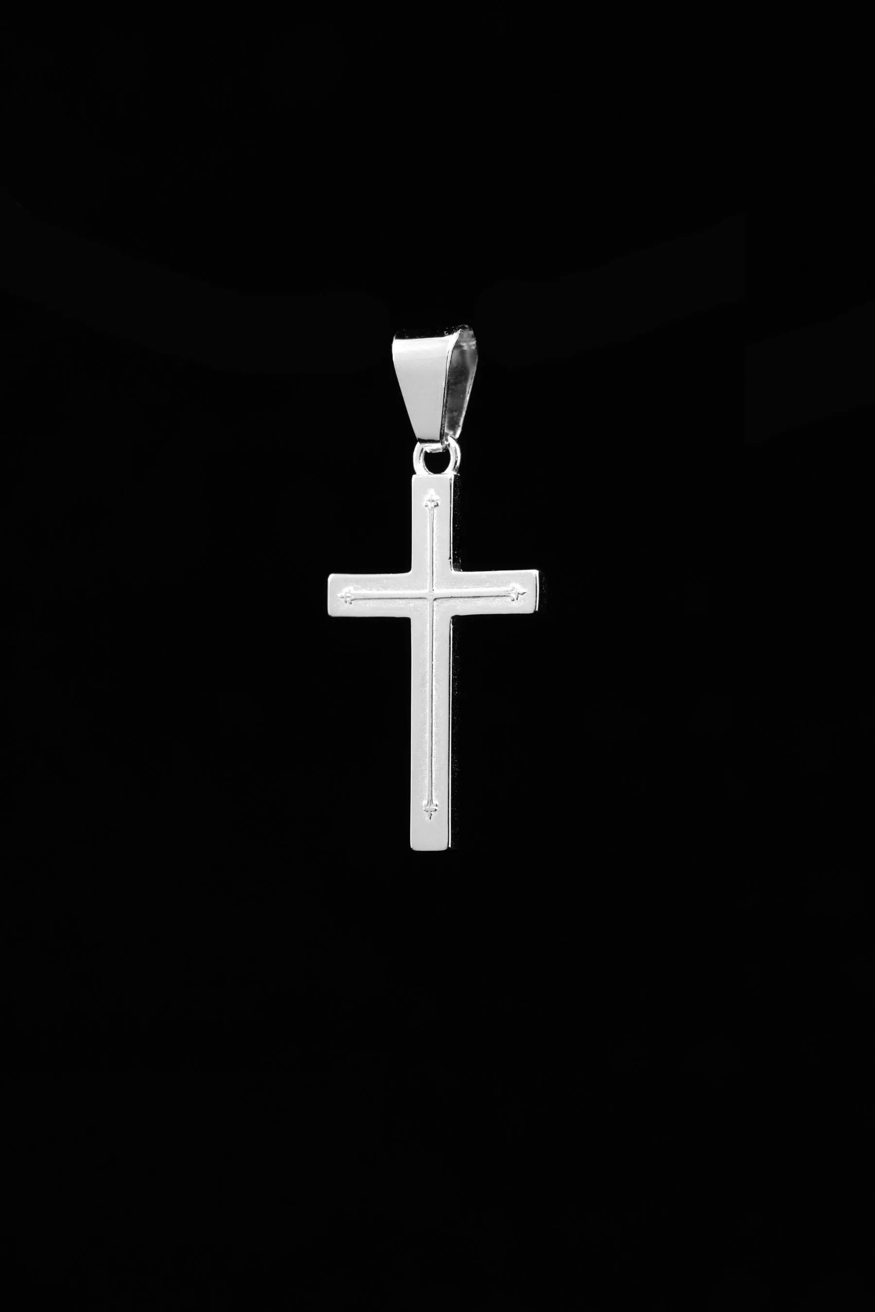 House Of Auric Mateo Cross Pendant Silver
