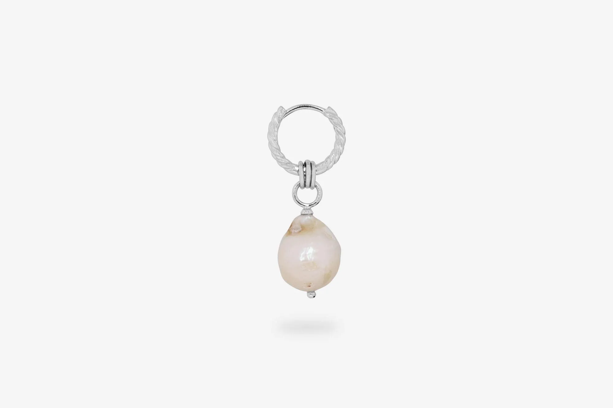 IX Bera Hoop w. Pearl Hoop