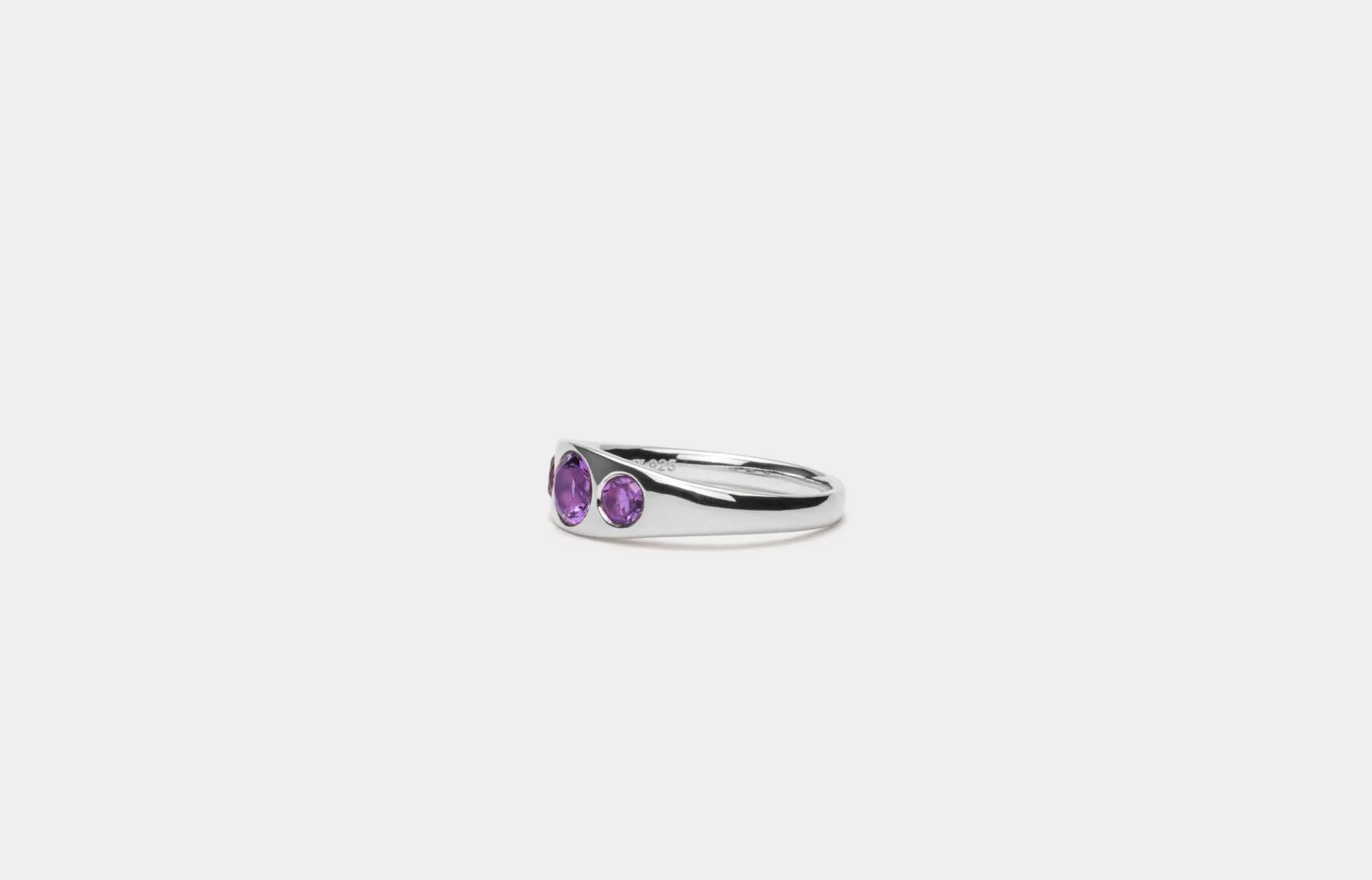 IX Trilliant Ring