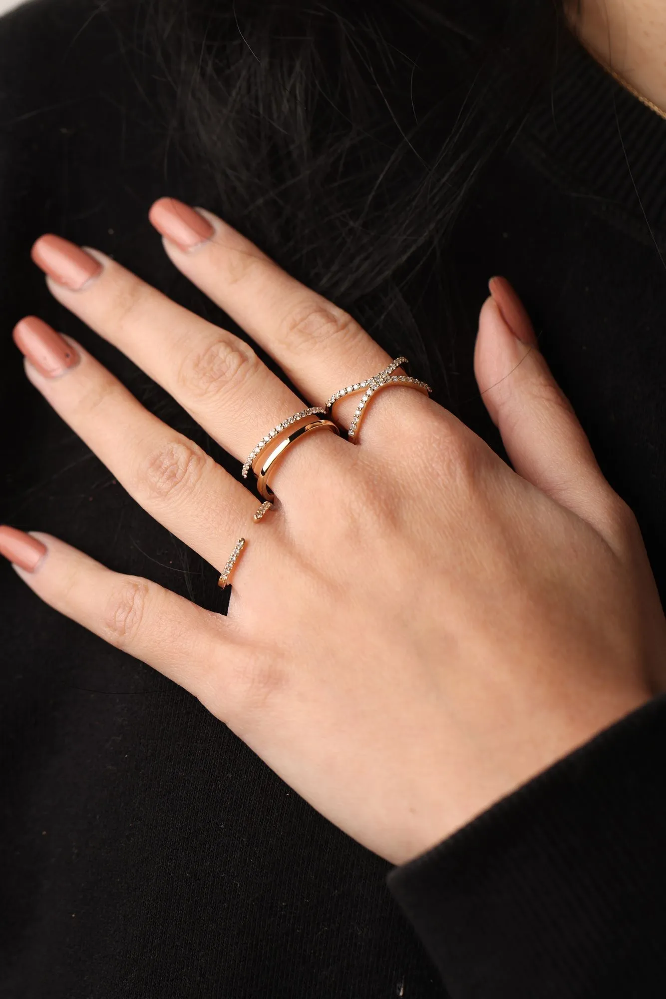 Letter X 18K Gold Ring w. Diamonds
