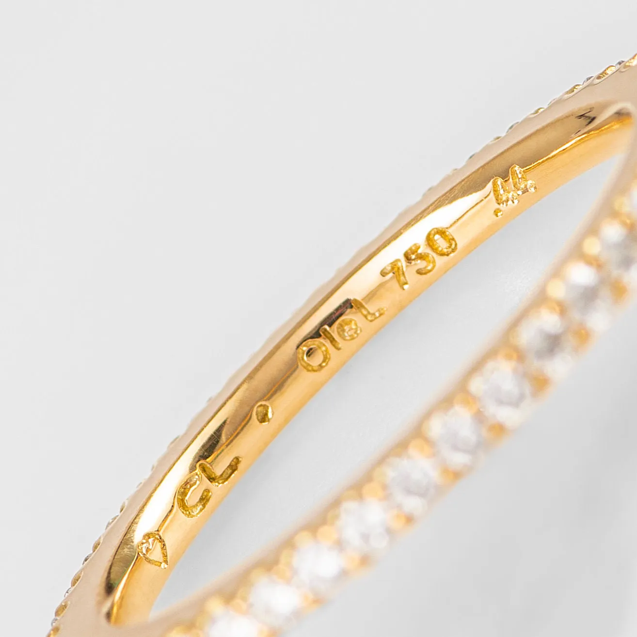 Love Bands 18K Gold Ring w. Diamonds