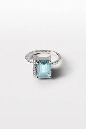 Lustre 06 18K Whitegold Ring w. Diamonds & Aquamarine