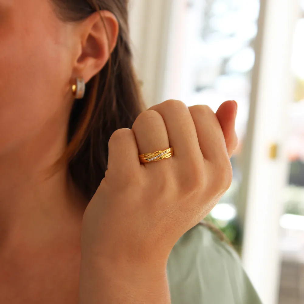 Magic Moments Ring