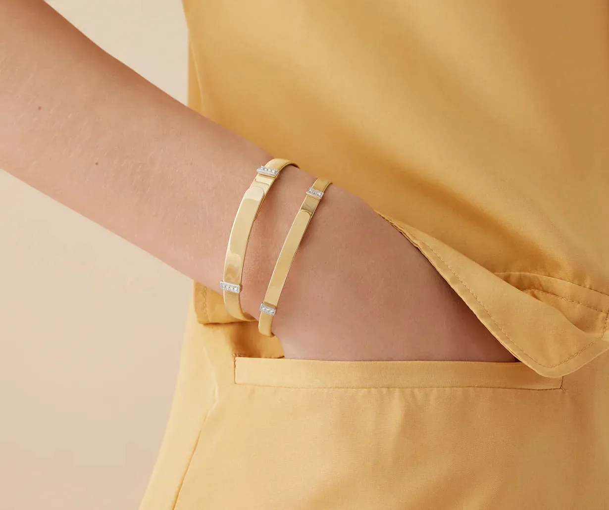 Marco Bicego Masai 18ct Yellow Gold Coil 0.08ct Diamond Bangle