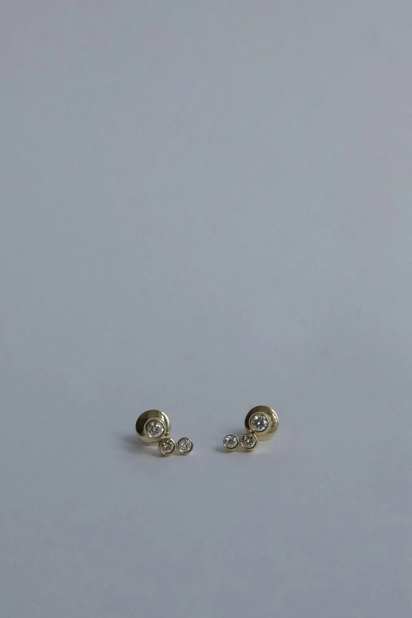 Mia 14K Gold Earrings w. Diamonds