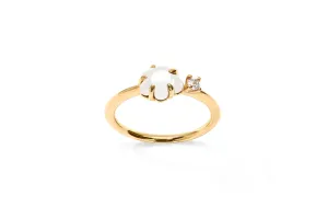 Mid Cloud 18K Gold Ring w. Milky Quartz & Diamond