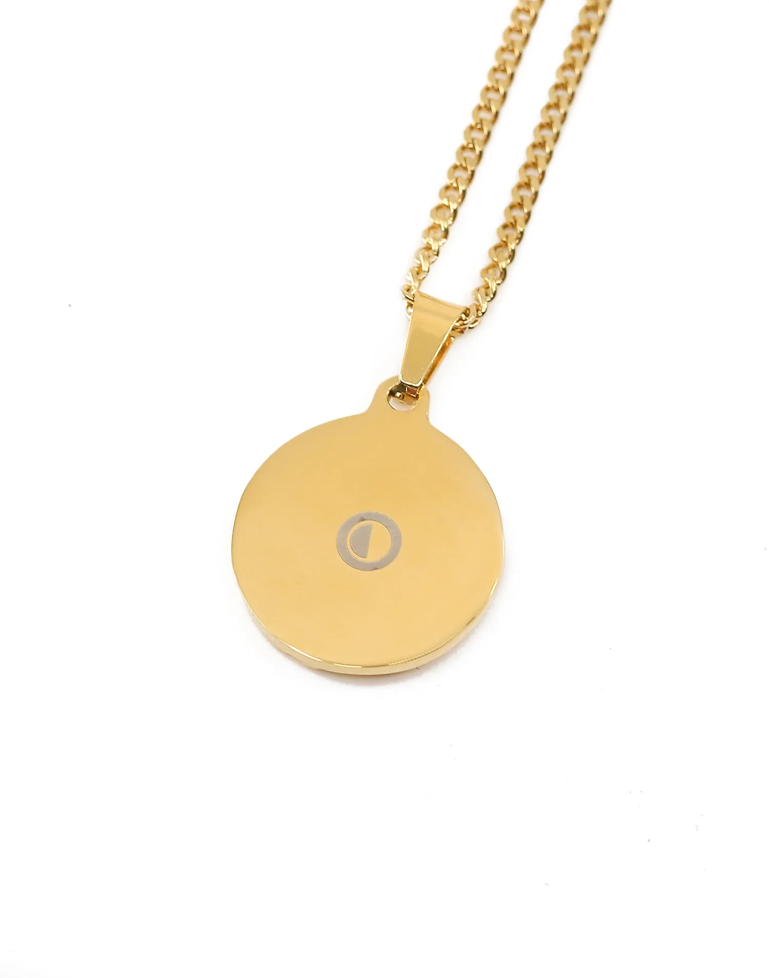Midnight City Medusa Pendant & Chain Gold