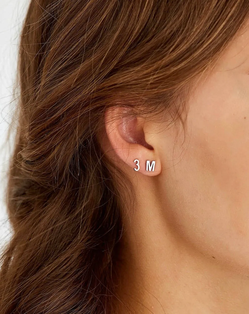 My 6 18K Whitegold Stud w. Diamond
