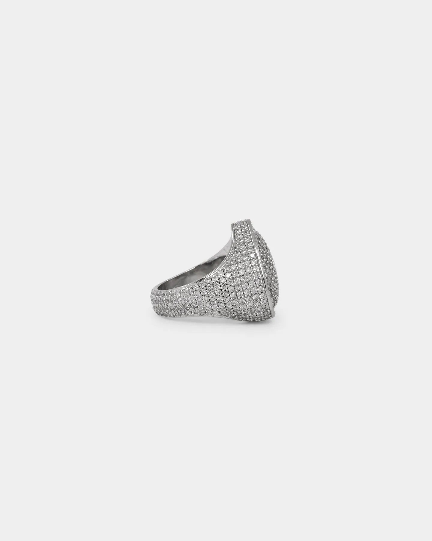 NXS Iced Heart Ring Iced White Gold