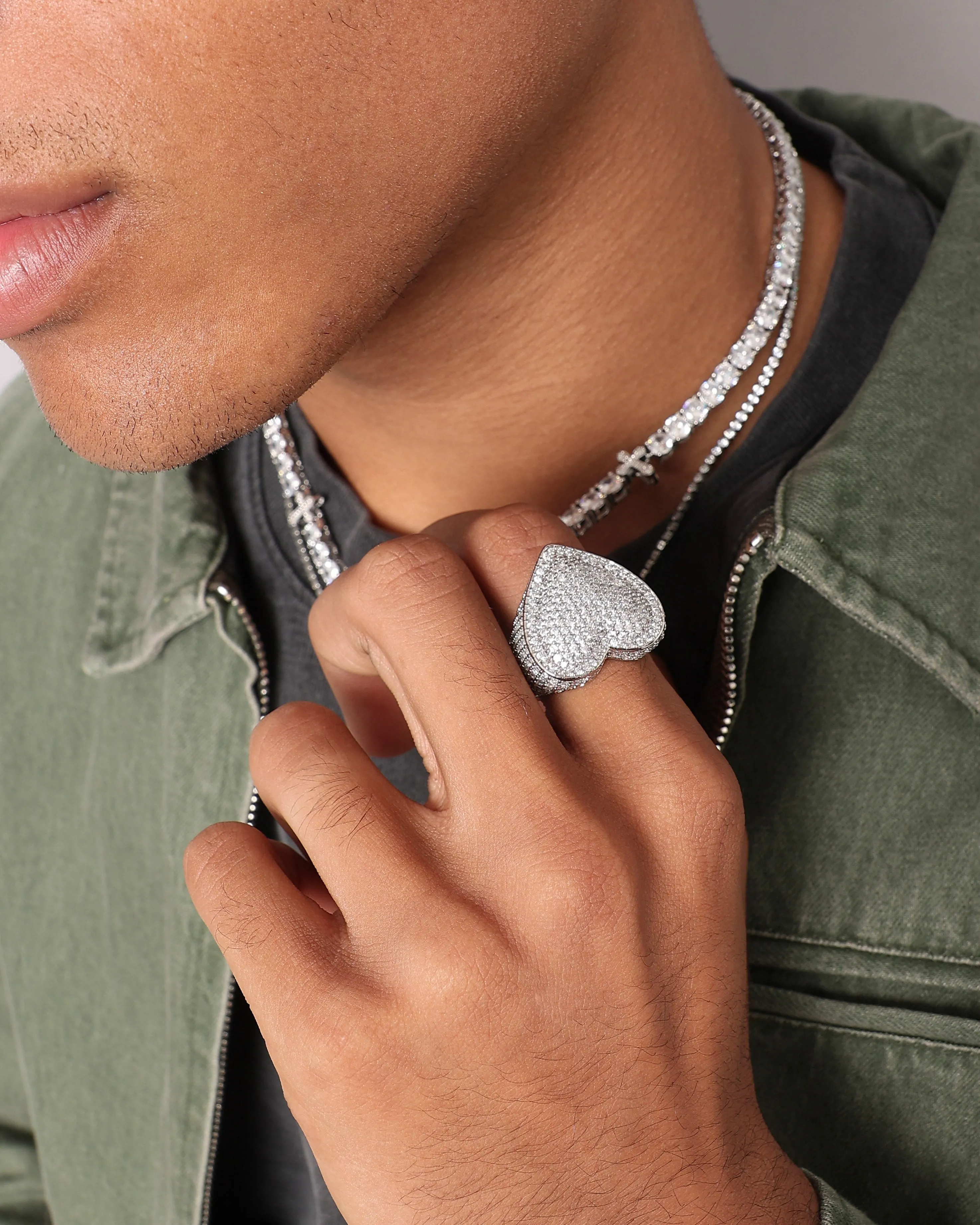 NXS Iced Heart Ring Iced White Gold