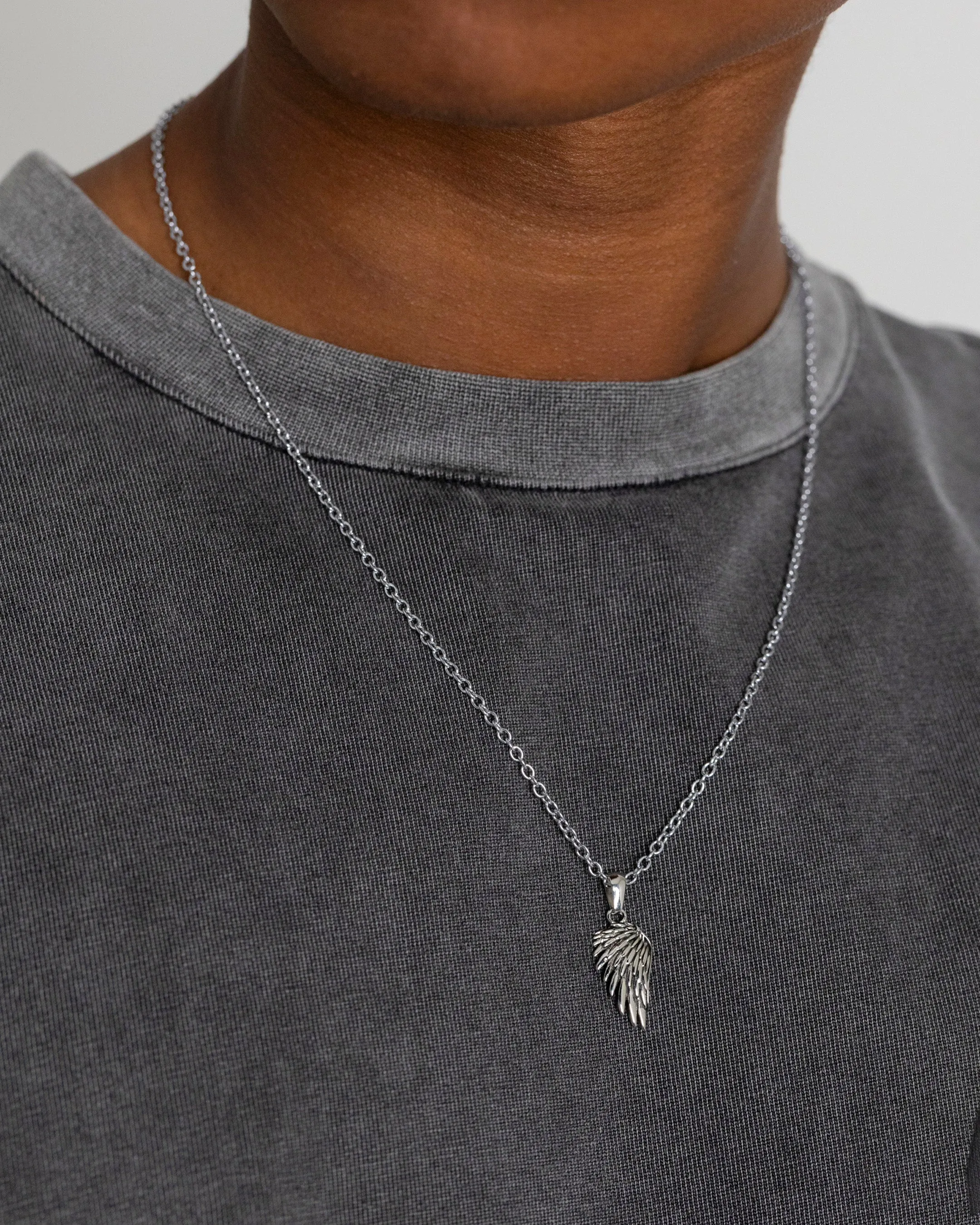 NXS Wing Necklace White Gold