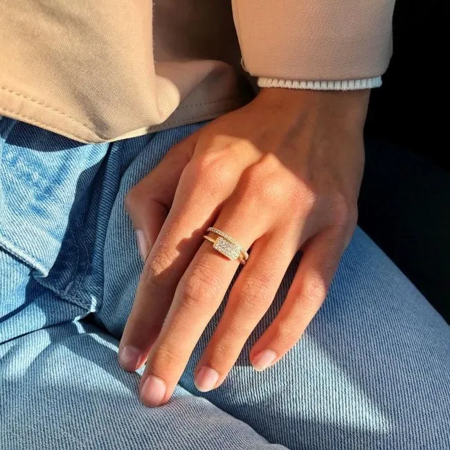 Rock Square 18K Whitegold Ring w. Diamonds