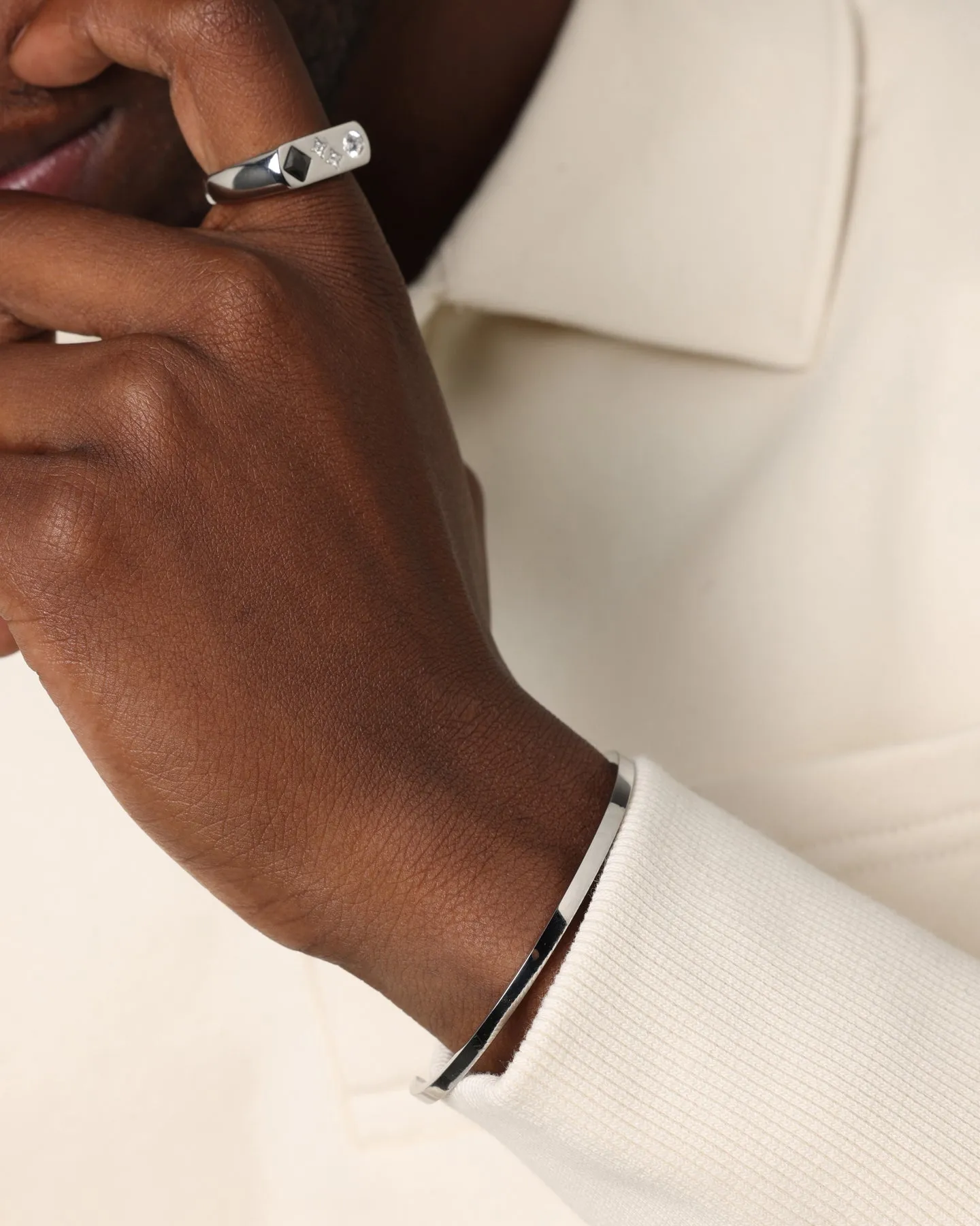 Saint Morta Iced Stars Signet Ring White Gold