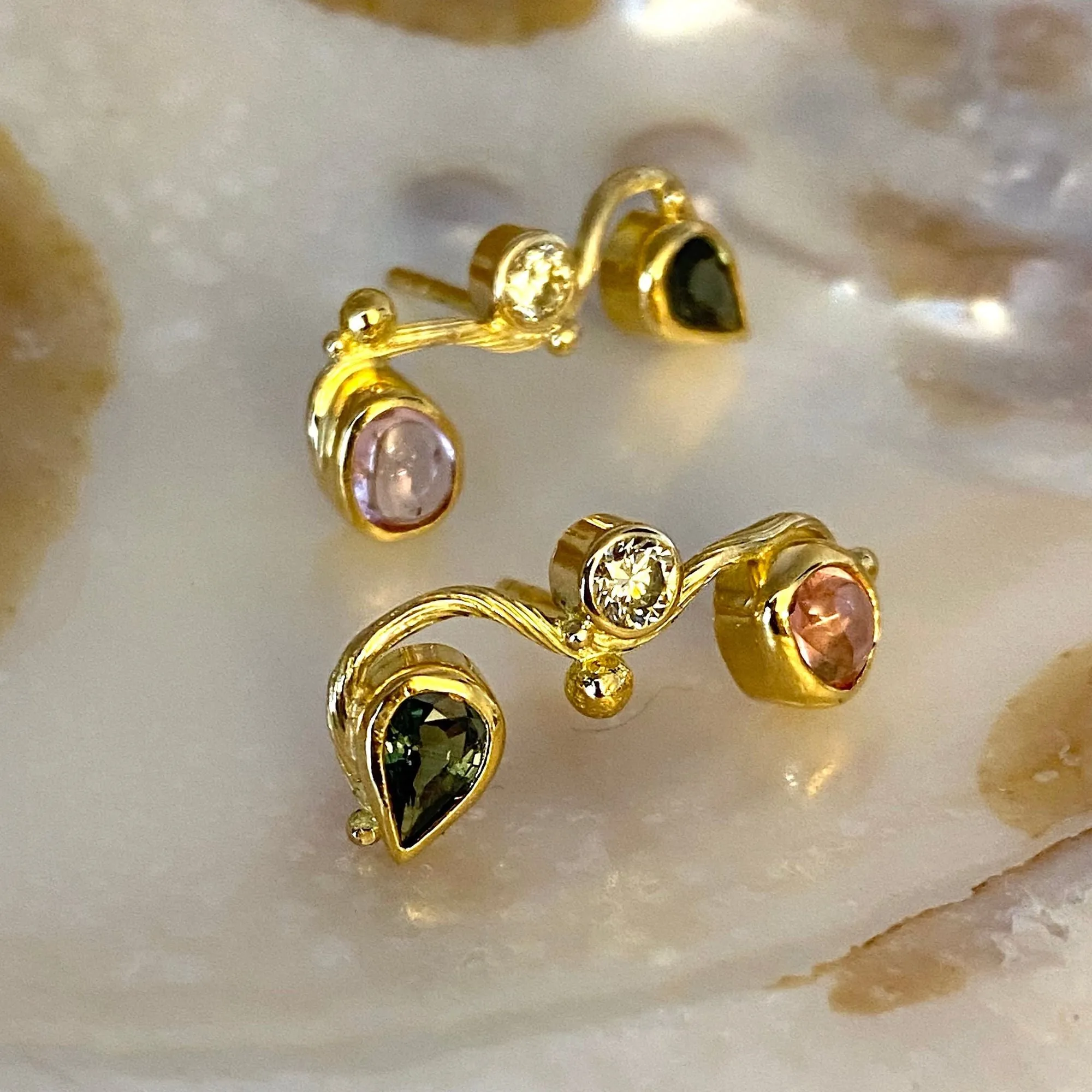 Seafire 18K & 22K Gold Earring w. Diamond & Pink & Green Sapphire