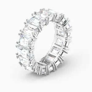 Swarovski Vittore Ring Rectangular Cut White Rhodium plated 58