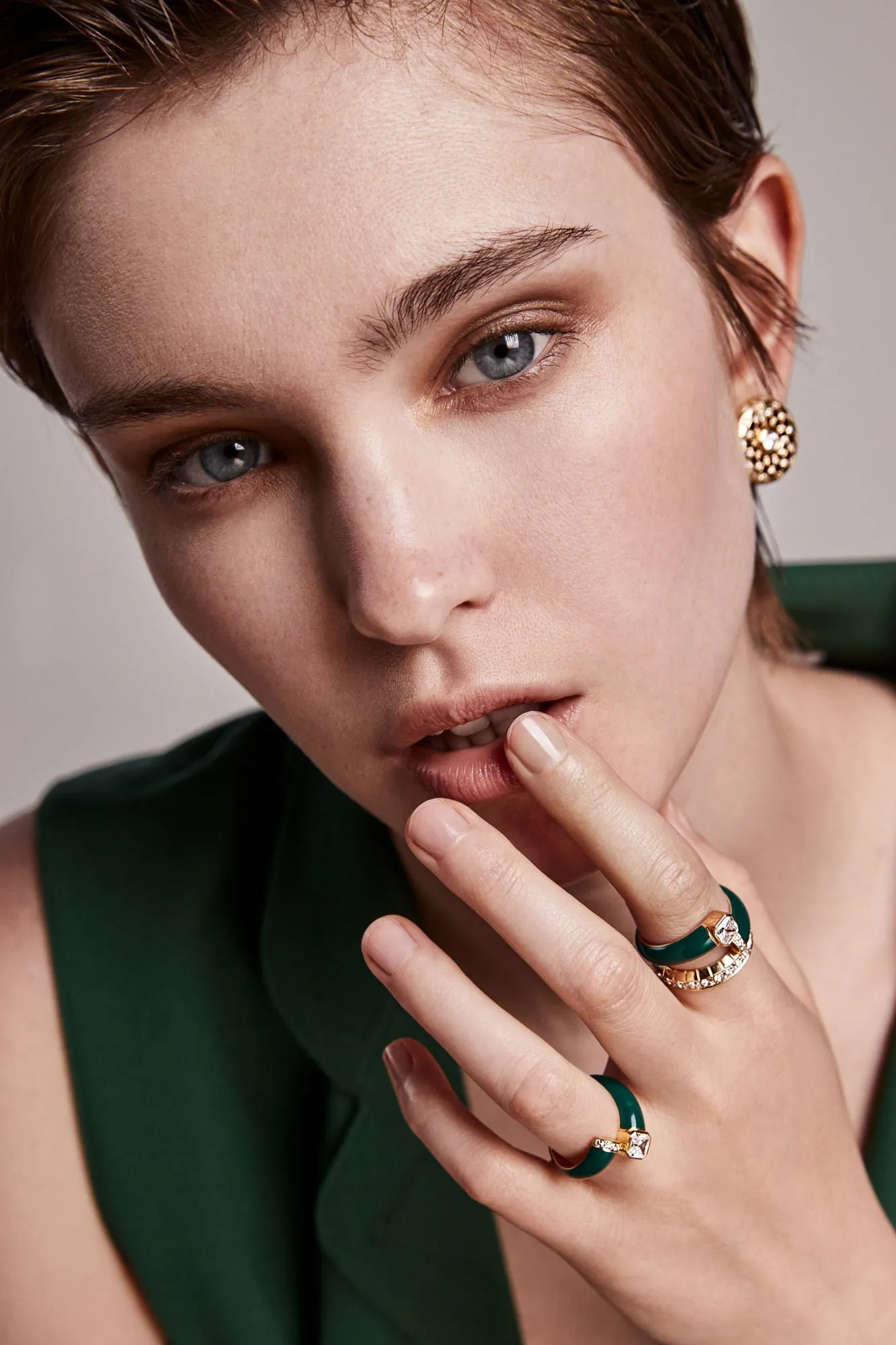 Toi et Moi Checkerboard 18K Gold Studs w. Lab-Grown Diamonds